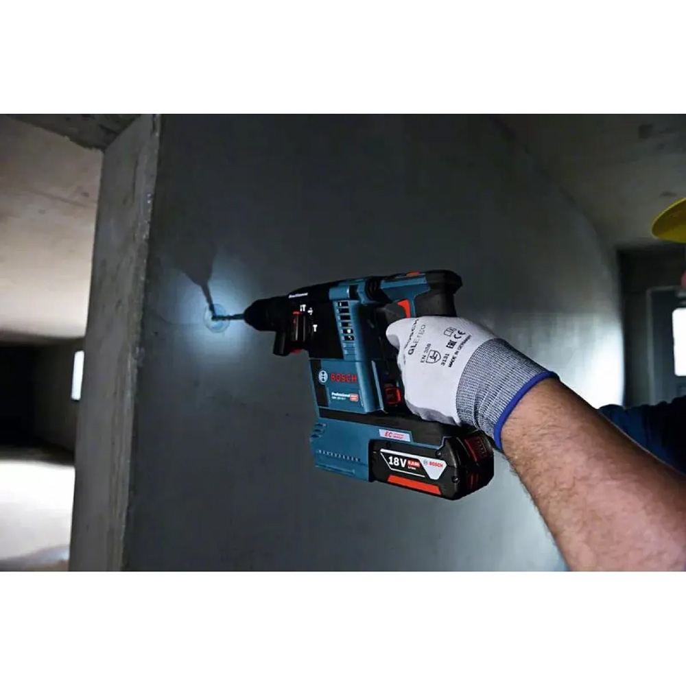 Акумуляторний перфоратор BOSCH GBH 18V-26 Professional SDS-plus (0.611.909.000)