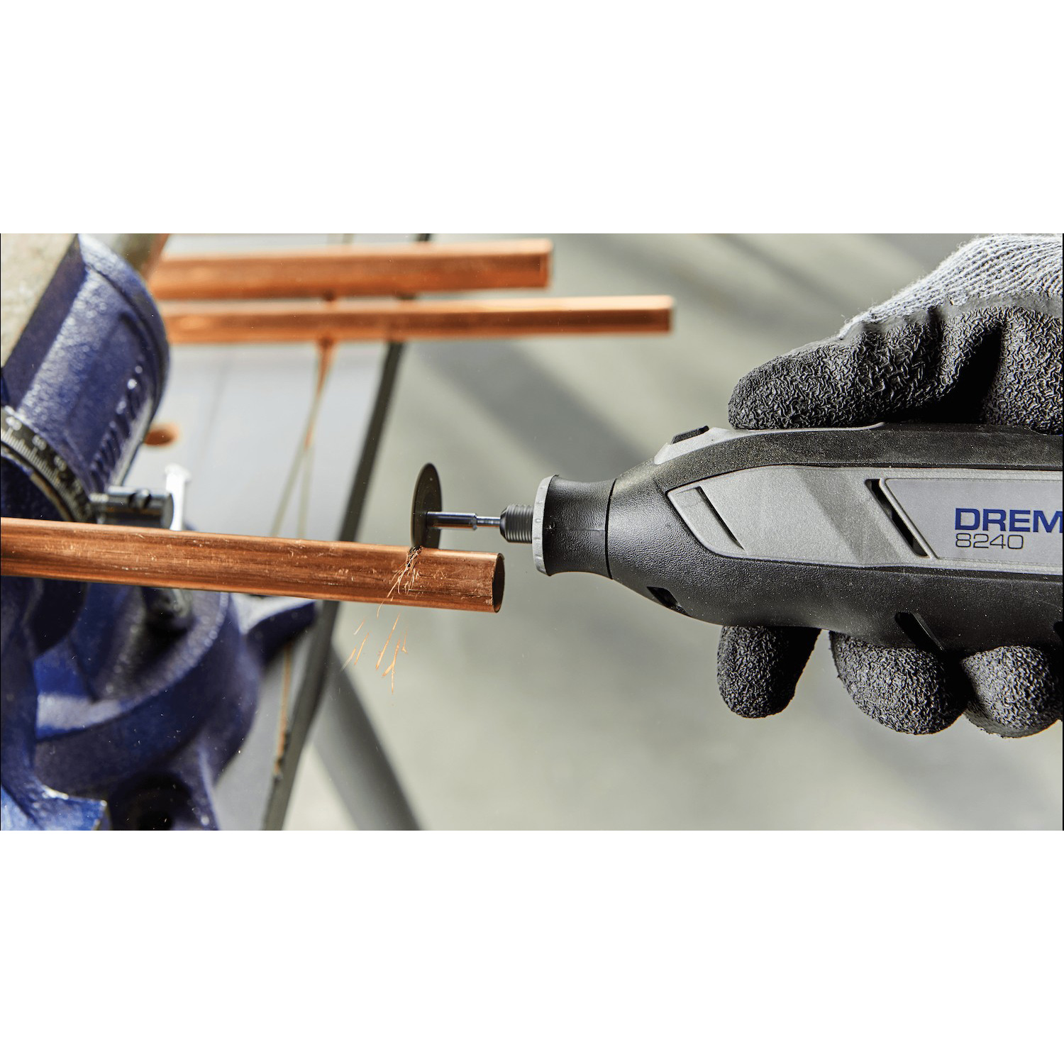 Багатофункціональний інструмент DREMEL 8240-5/65 Platinum+ (F.013.824.0JP)