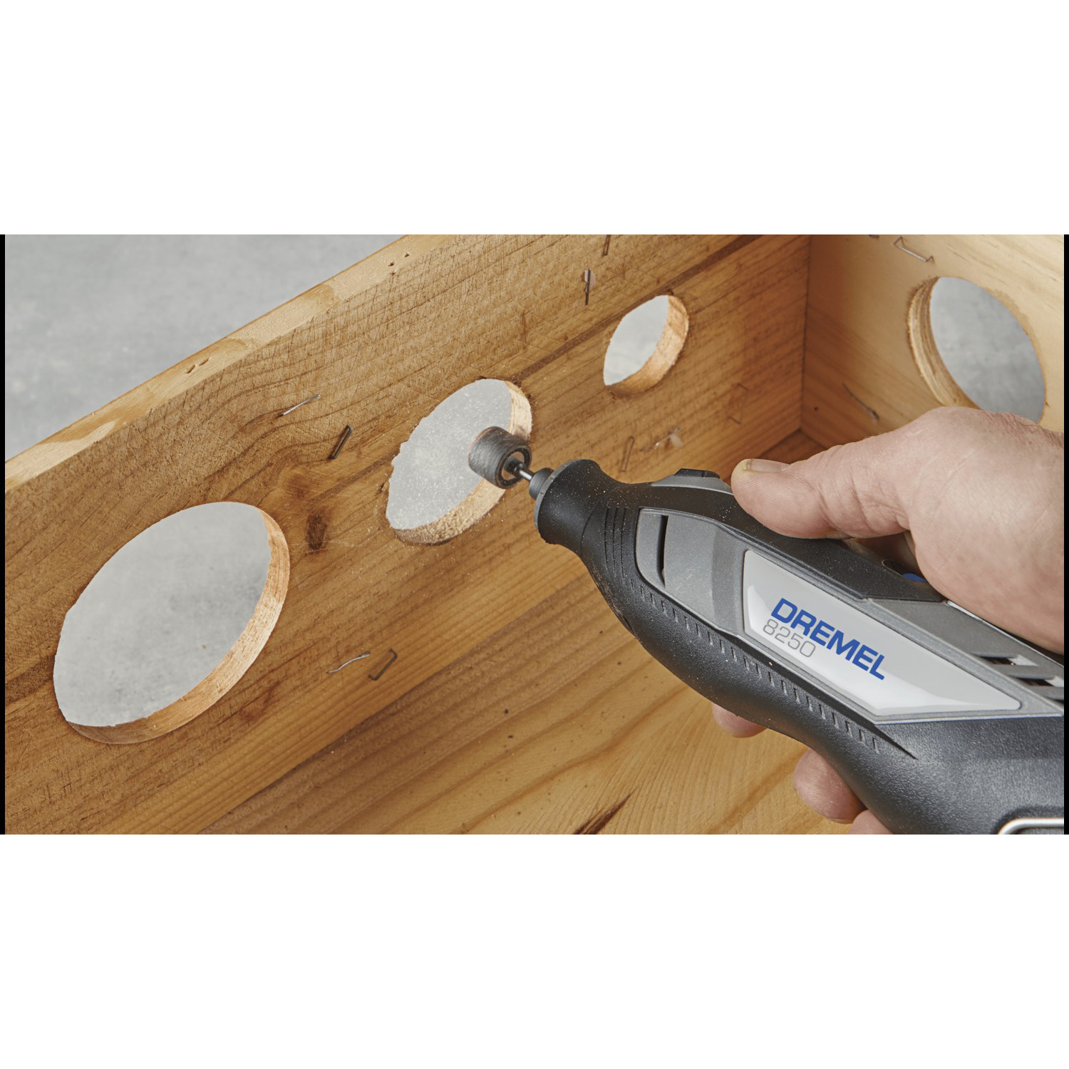 Багатофункціональний інструмент DREMEL 8250-5 (F.013.825.0JA)