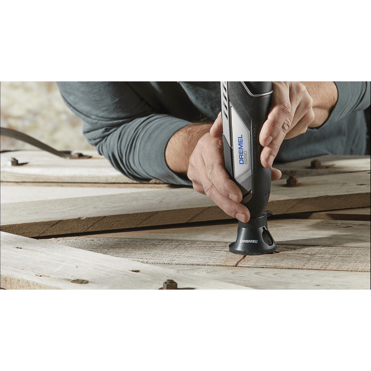 Багатофункціональний інструмент DREMEL 8250-5 (F.013.825.0JA)
