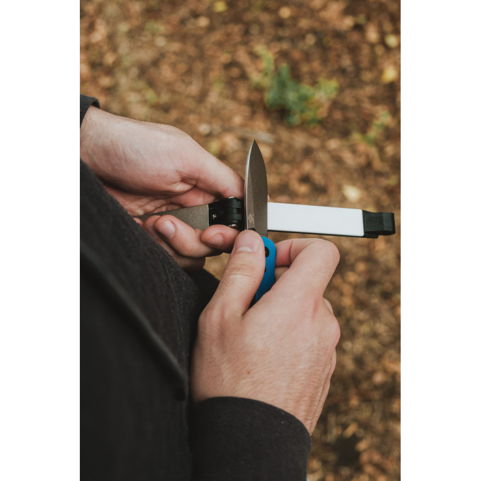 Точилка для ножей WORK SHARP Folding Field Sharpener 400 грит (WSEDCFFS-I)