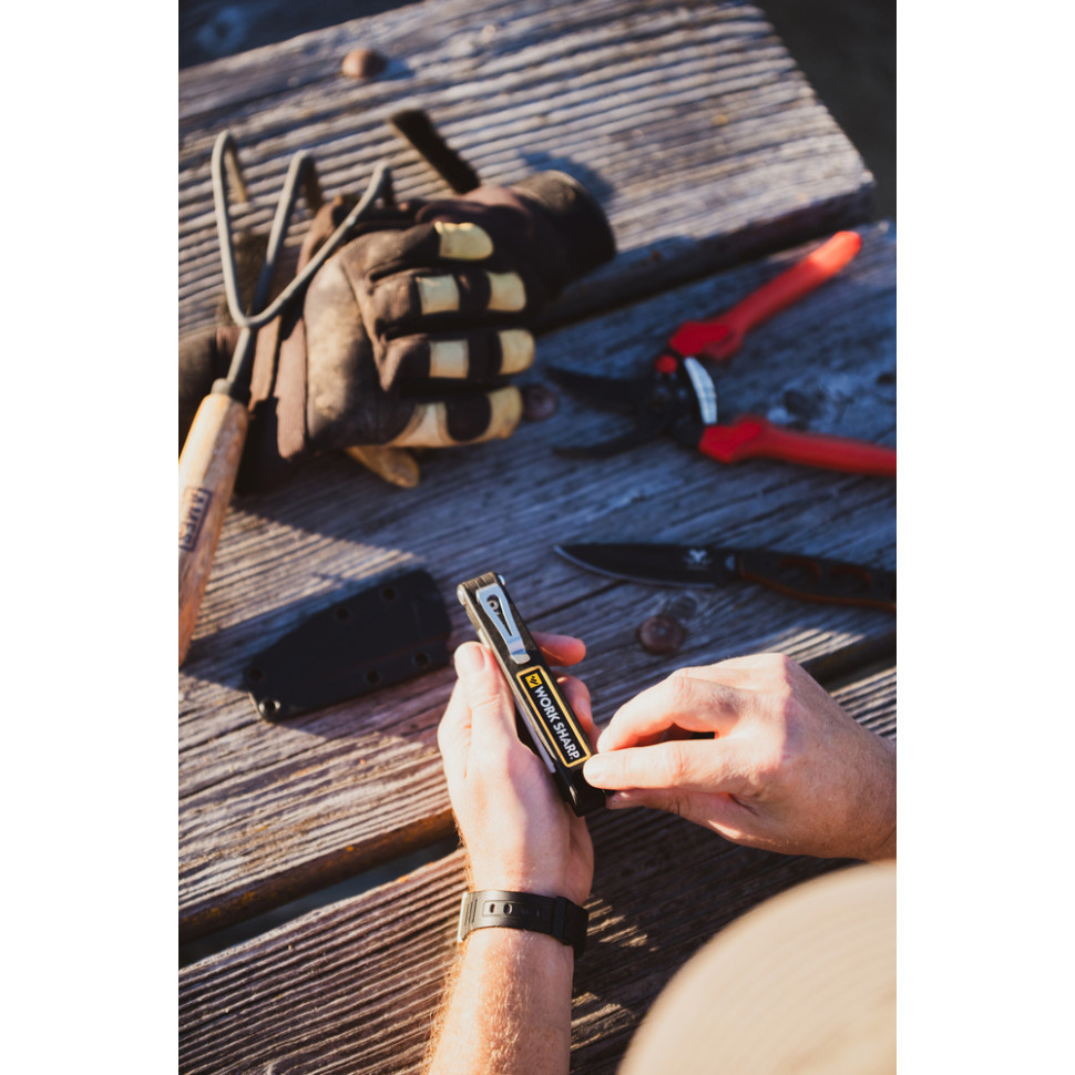 Точилка для ножей WORK SHARP Folding Field Sharpener 400 грит (WSEDCFFS-I)