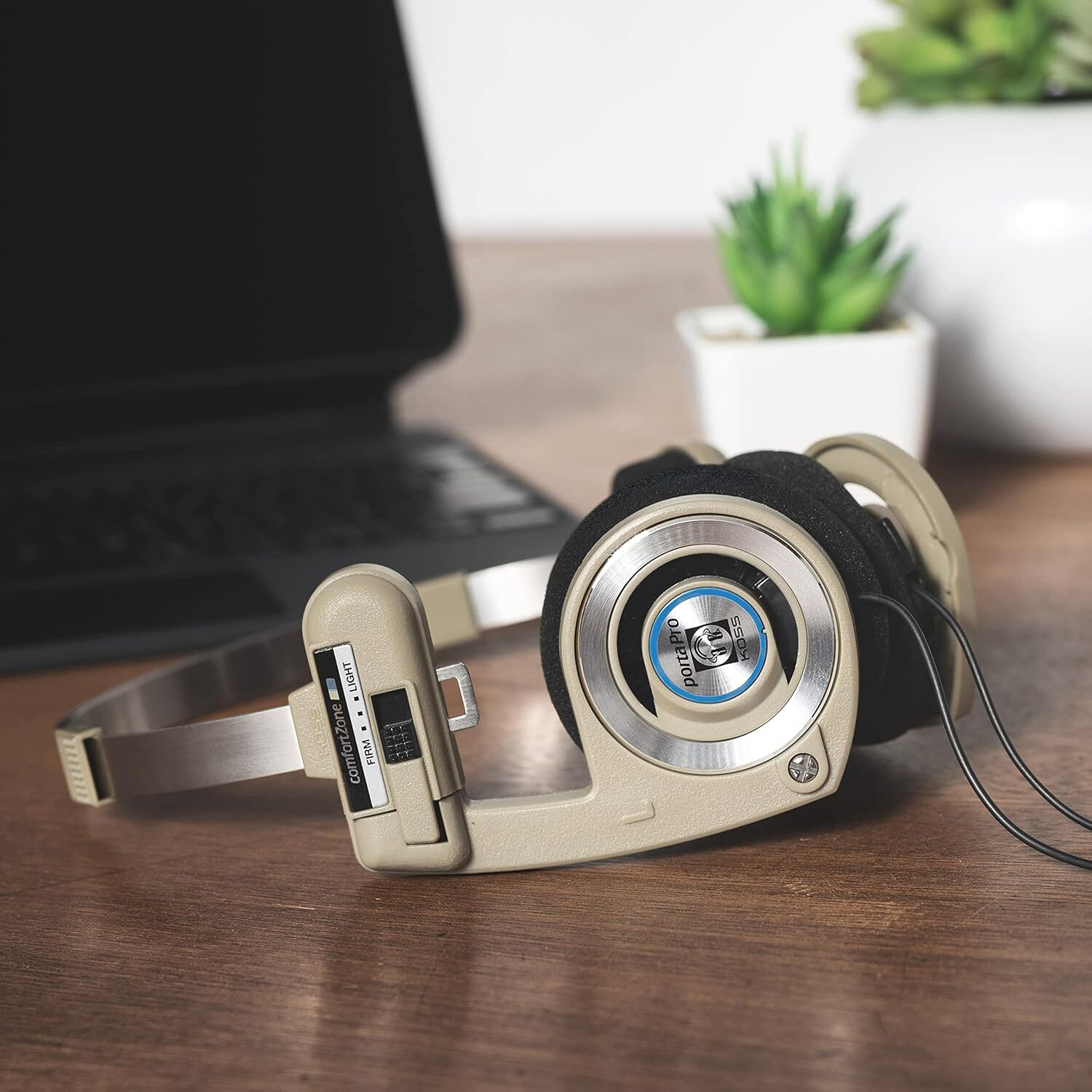 Навушники KOSS Porta Pro Classic V2 Beige (193053.102)