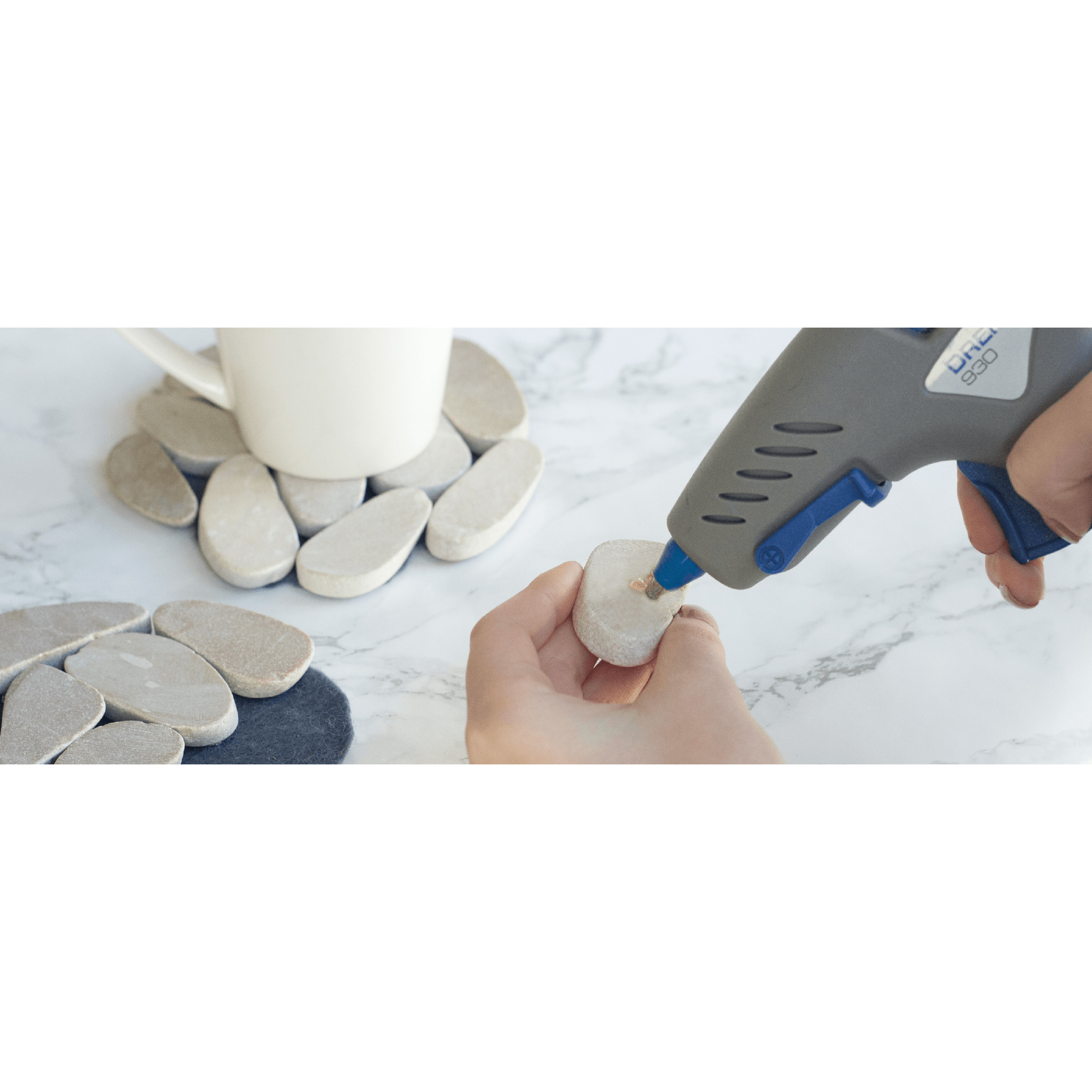 Пістолет клейовий DREMEL Glue Gun 930 (F.013.093.0JA)
