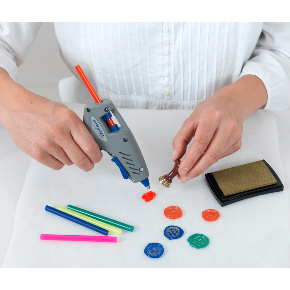 Пістолет клейовий DREMEL Glue Gun 930 (F.013.093.0JA)