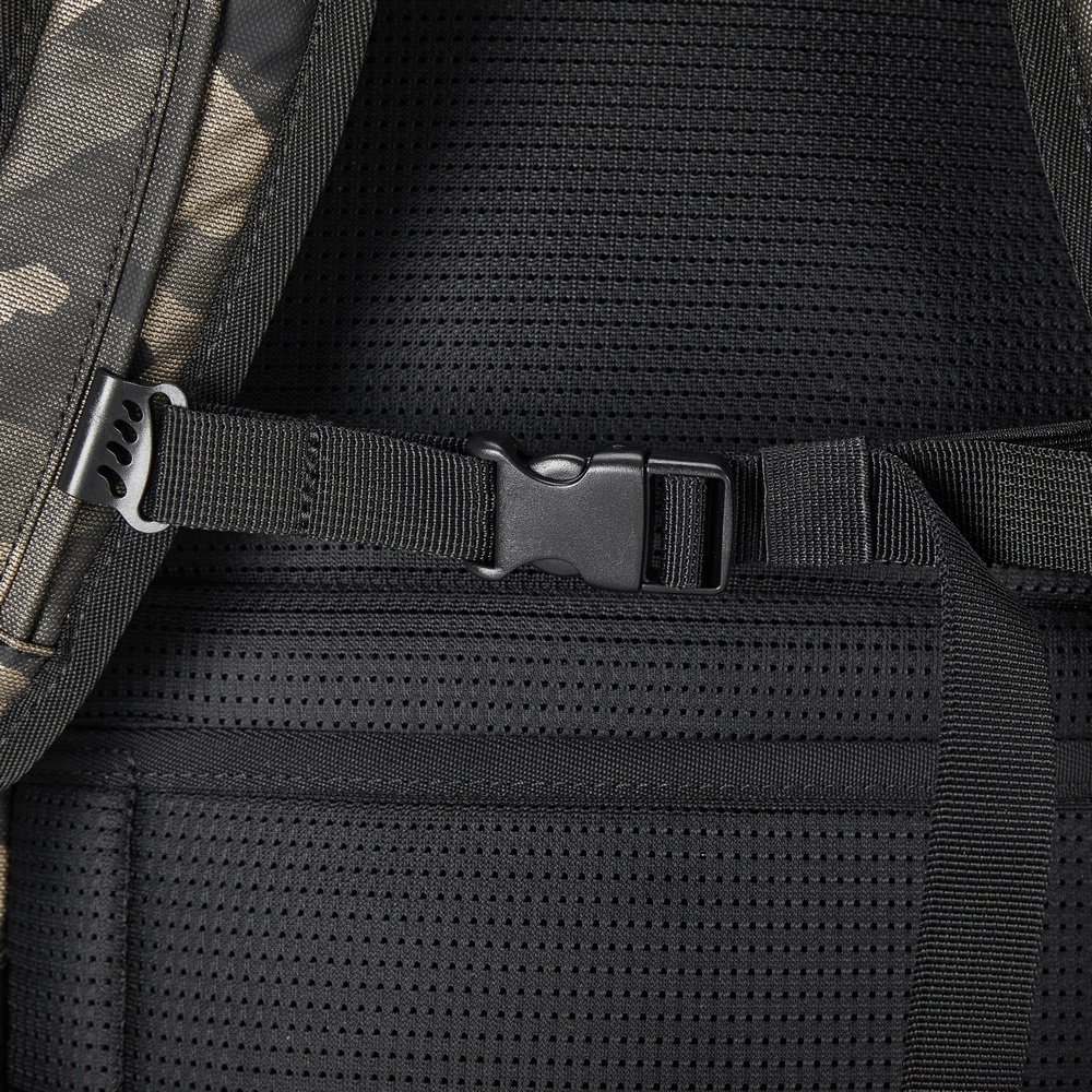 Рюкзак RIVACASE Sherwood 7621 Brown Camo