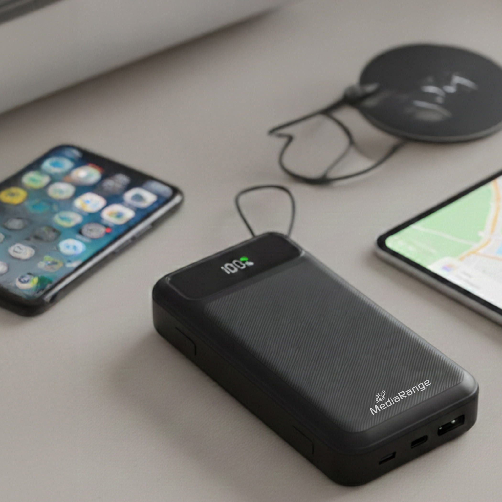 Повербанк MEDIARANGE MRMA756 22.5W 20000mAh