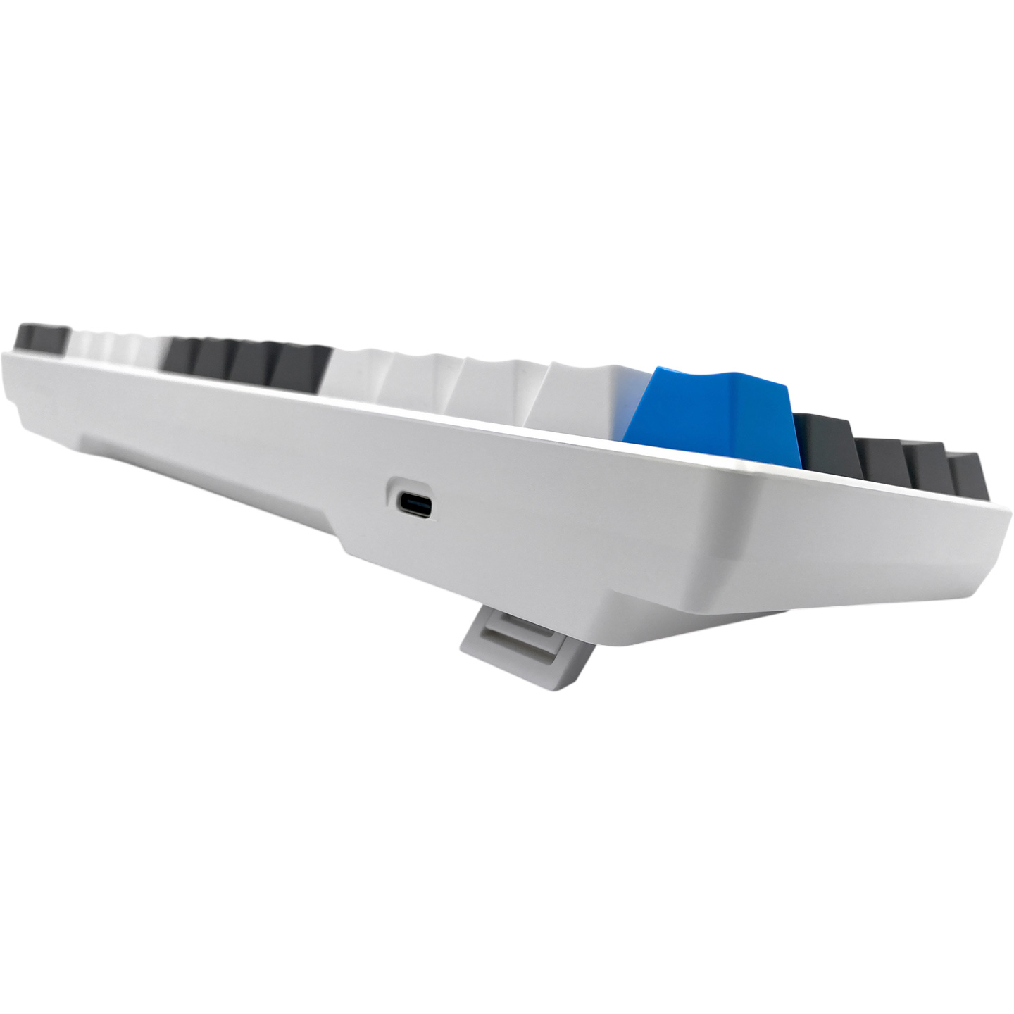 Клавиатура MEDIA-TECH Red Core MX60 White (MT1259)