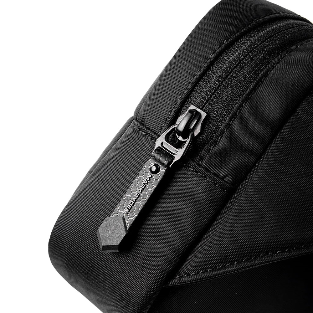 Сумка-слинг MARK RYDEN Clasp MR392 L Black