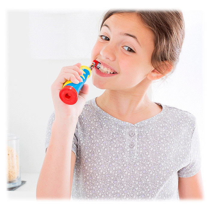 Электрическая детская зубная щётка BRAUN ORAL-B Stages Power Frozen D12.513.K