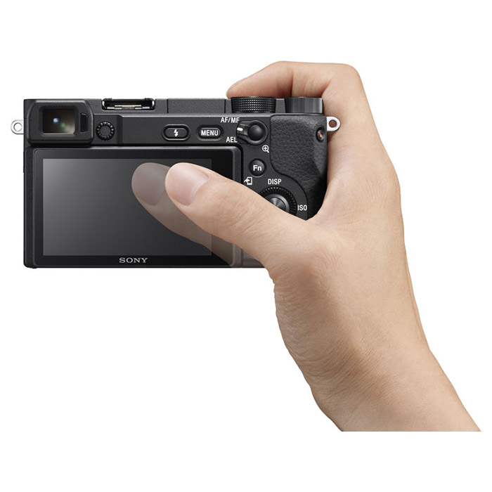 Фотоапарат SONY Alpha 6400 Kit Black E 18-135 mm f/3.5-5.6 OSS (ILCE6400MB.CEC)