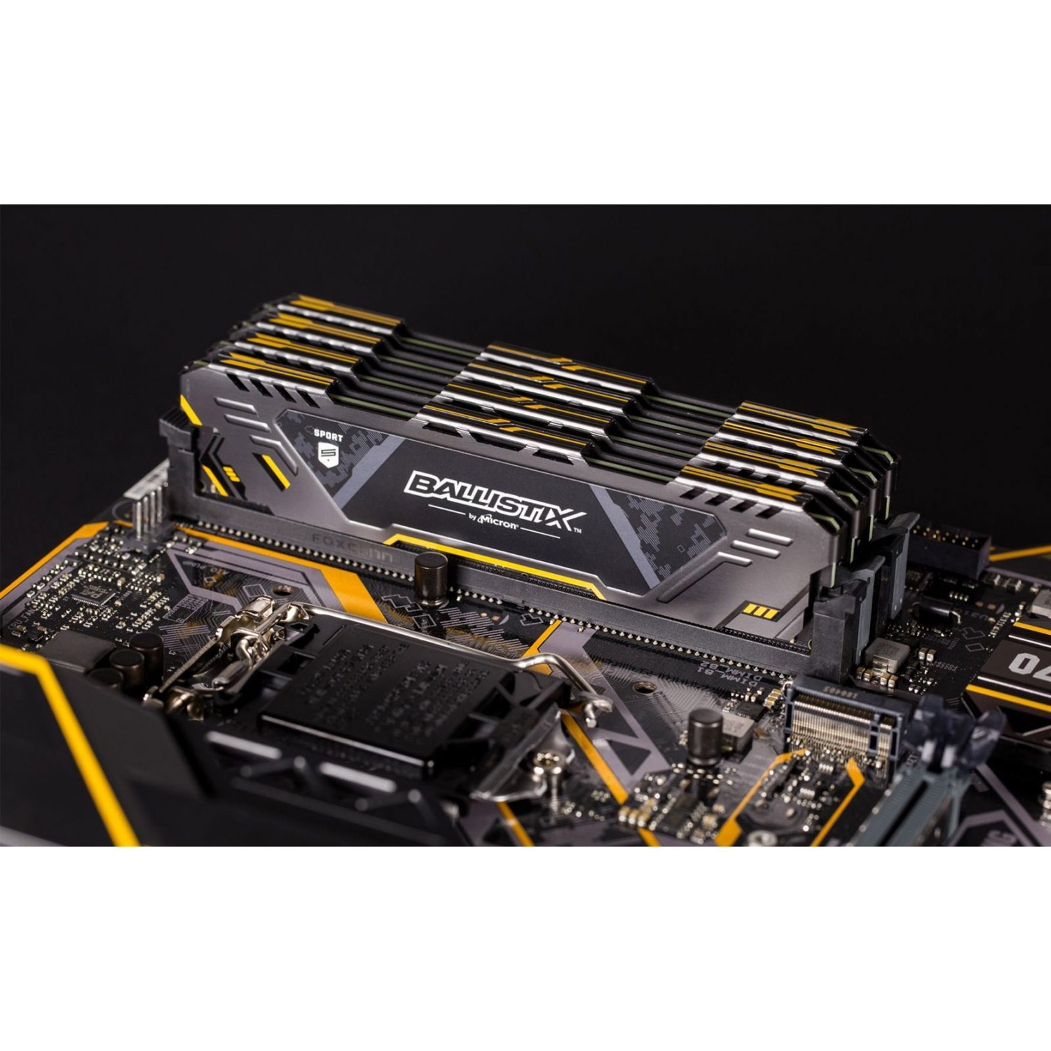 Crucial ballistix ddr4. Оперативная память 16 ГБ 2 шт. Ballistix bls2k16g4d32aest. Оперативная память 16 ГБ 4 шт. Ballistix bls4k16g4d30cest.