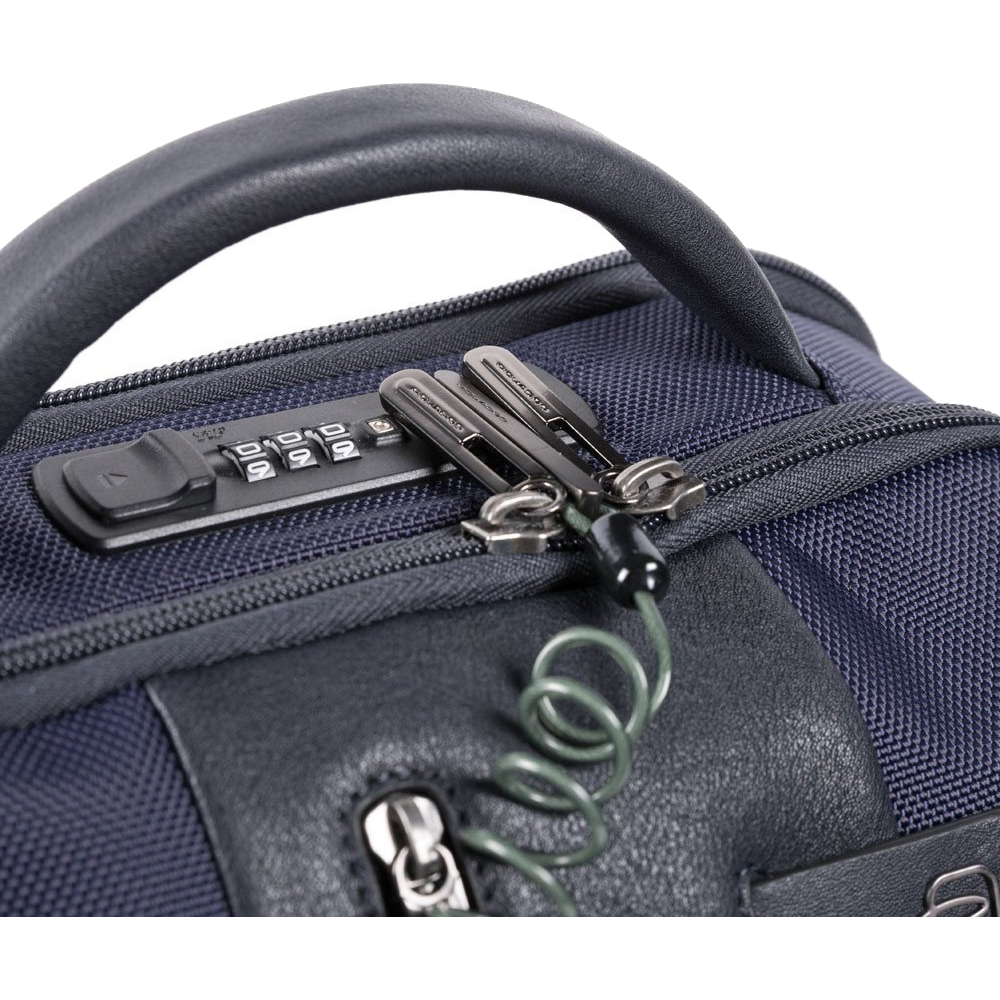 Рюкзак PIQUADRO Brief 2 15.6" TSA USB Blue (CA4439BR2BM-BLU)