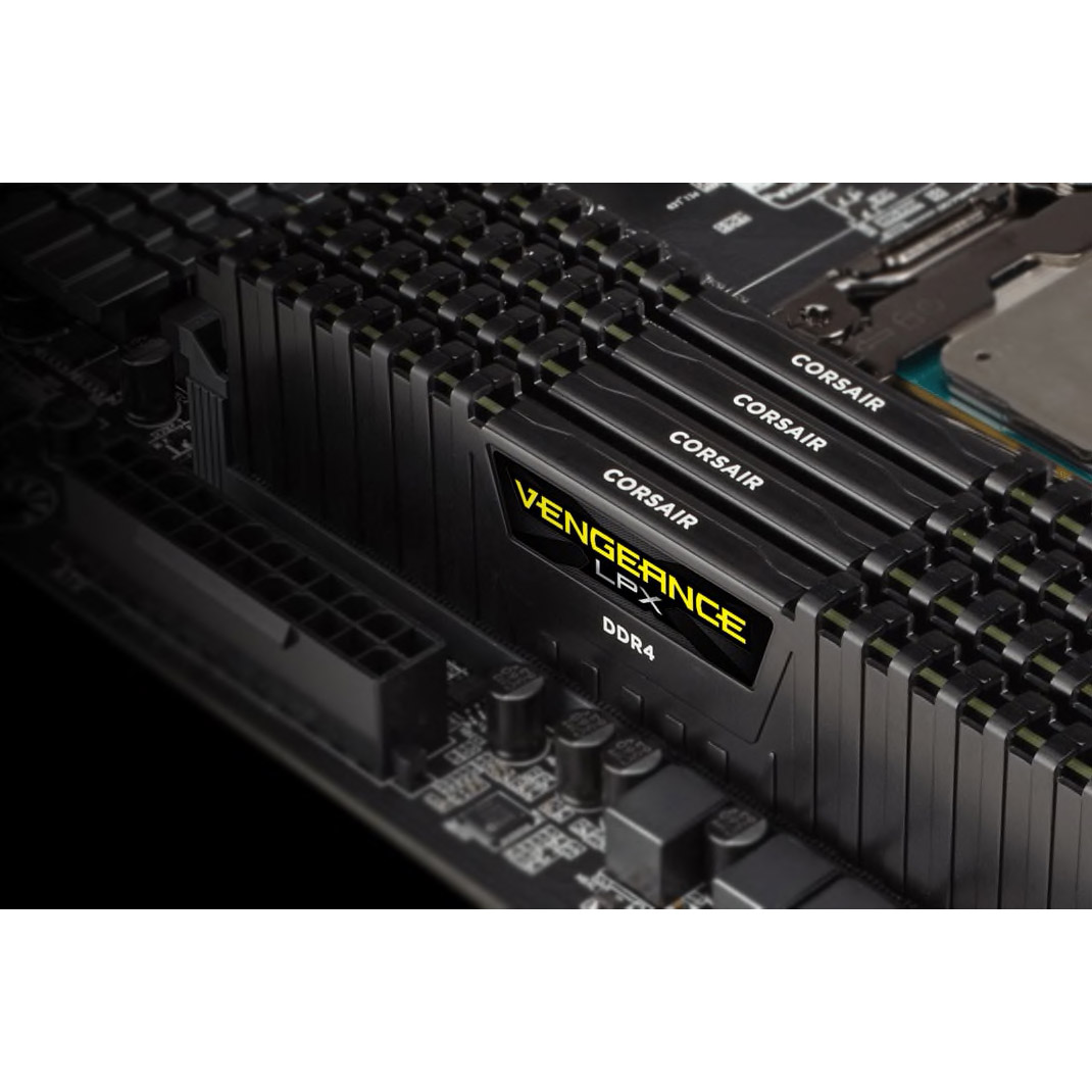 Модуль пам'яті CORSAIR Vengeance LPX DDR4 4000MHz 16GB Kit 2x8GB Black (CMK16GX4M2K4000C19)