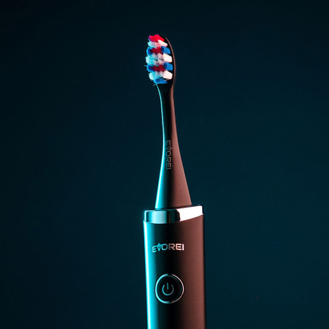 Электрическая зубная щётка EVOREI UV Pro (592479671901)