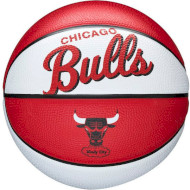 Мини-мяч баскетбольный WILSON NBA Team Retro Mini Chicago Bulls Size 3 (WTB3200XBCHI)