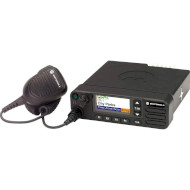 Автомобільна радіостанція MOTOROLA Mototrbo DM4601E VHF LP WiFi BT GNSS CD MBAR304NE (DM4601E VHF LP WIFI/BT/GNSS CD MBAR304NE)
