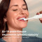 Электрическая зубная щётка PHILIPS Sonicare 6100 series White + дорожный футляр (HX7400/06)