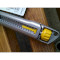 Монтажный нож с выдвижным лезвием STANLEY "InterLock" 18мм (0-10-018)