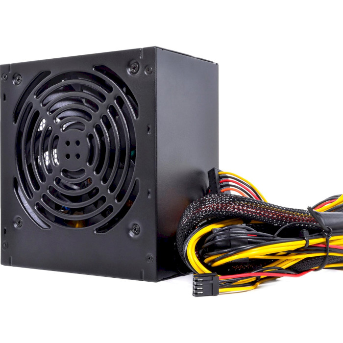 Блок питания 650W QUBE QBC-GPM-650W-80B Bulk