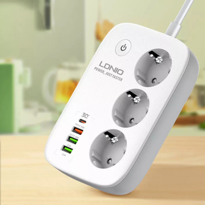 Мережевий фільтр керований LDNIO SEW3452 White, 3 розетки, 1xUSB-C, 3xUSB, 2м