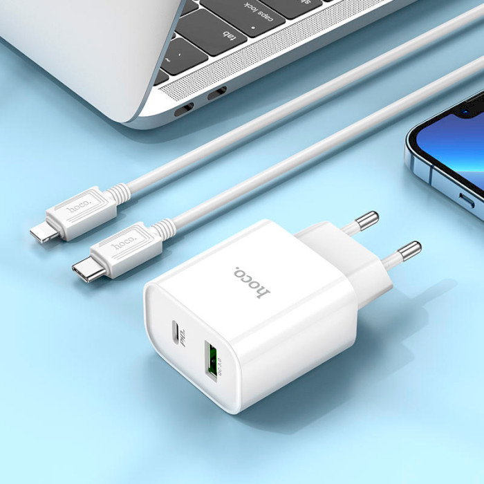 Зарядний пристрій HOCO C80A Plus Rapido 1xUSB-A, 1xUSB-C, PD20W, QC3.0 White w/Type-C to Lightning cable (6931474779892)