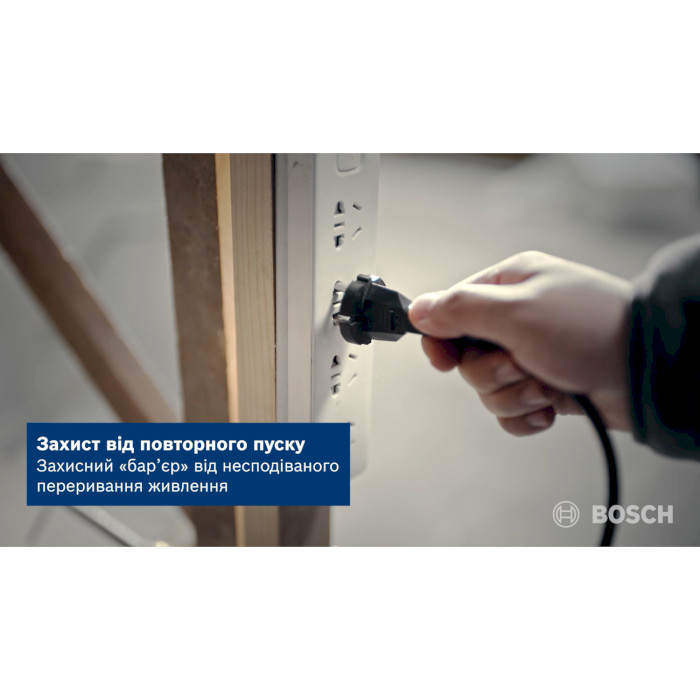 Фрезер вертикальний BOSCH GOF 130 Professional (0.601.6B7.000)