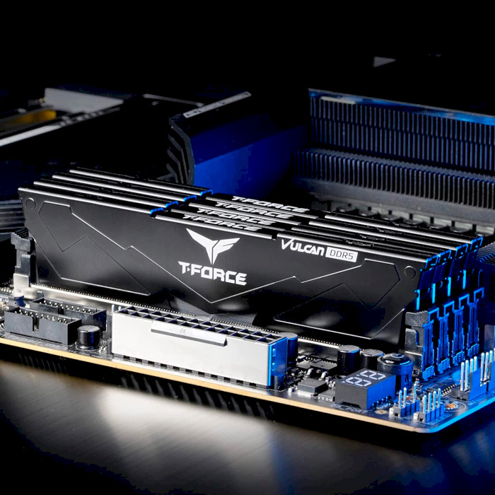 Модуль пам'яті TEAM T-Force Vulcan Black DDR5 6000MHz 32GB Kit 2x16GB (FLBD532G6000HC38ADC01)