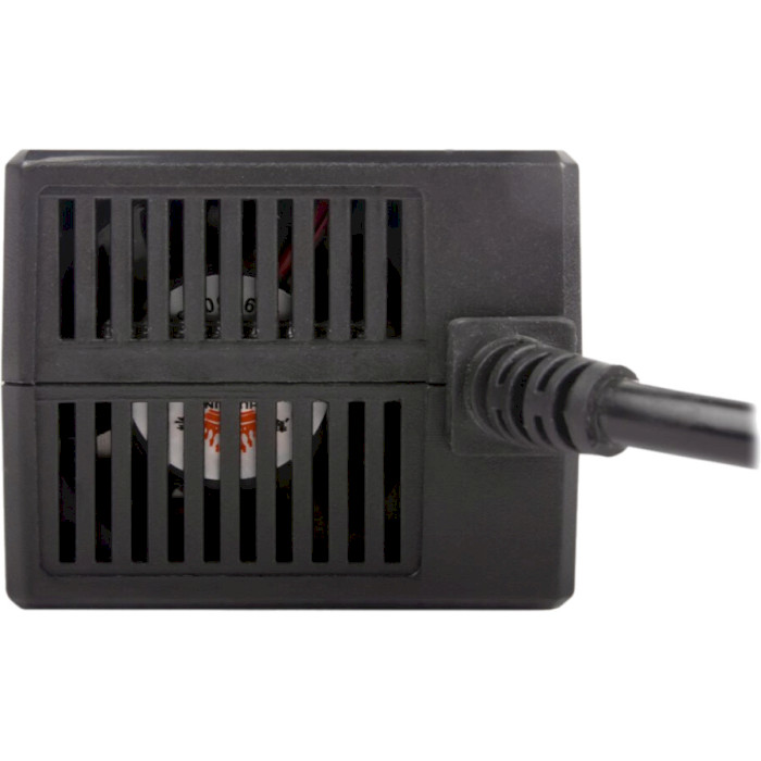 Зарядний пристрій для АКБ LOGICPOWER GEL/AGM 12V 8A 96W (LP14574)
