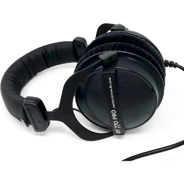 Навушники BEYERDYNAMIC DT 770 Pro Black Edition 80 ohms (717770)