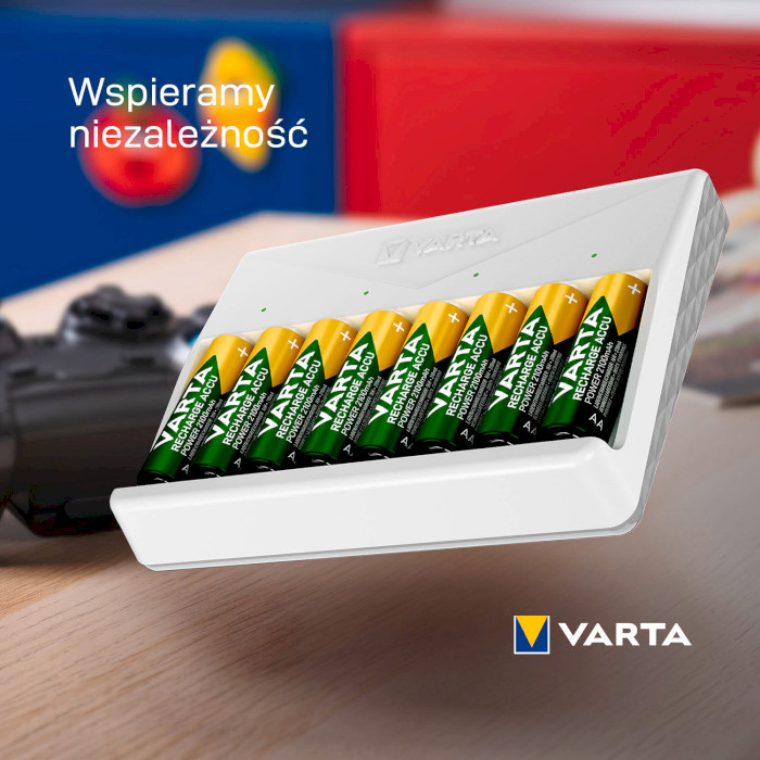 Зарядний пристрій VARTA Multi Charger White (57659101401)