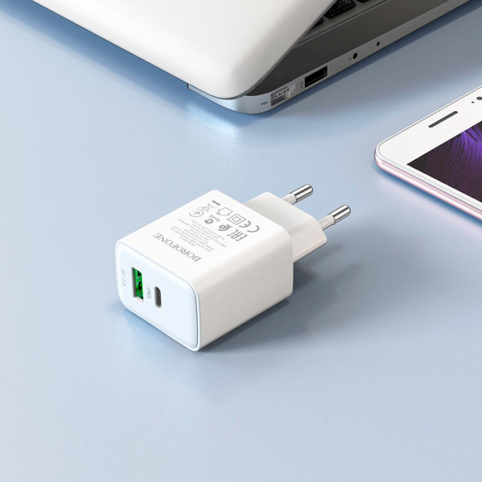 Зарядний пристрій BOROFONE BA67A 1xUSB-A, 1xUSB-C, PD20W, QC3.0 White w/Type-C to Type-C cable (BA67ACCW)