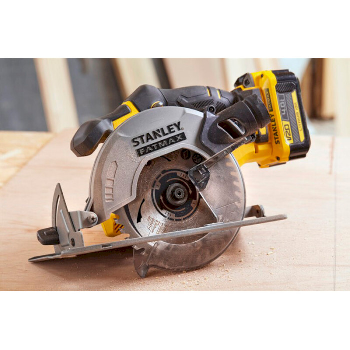 Акумуляторна дискова пила STANLEY FatMax SFMCS500B