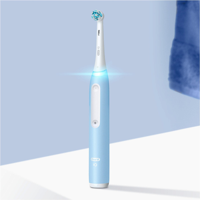 Электрическая зубная щётка BRAUN ORAL-B iO Series 3 iOG3.1A6.0 Ice Blue