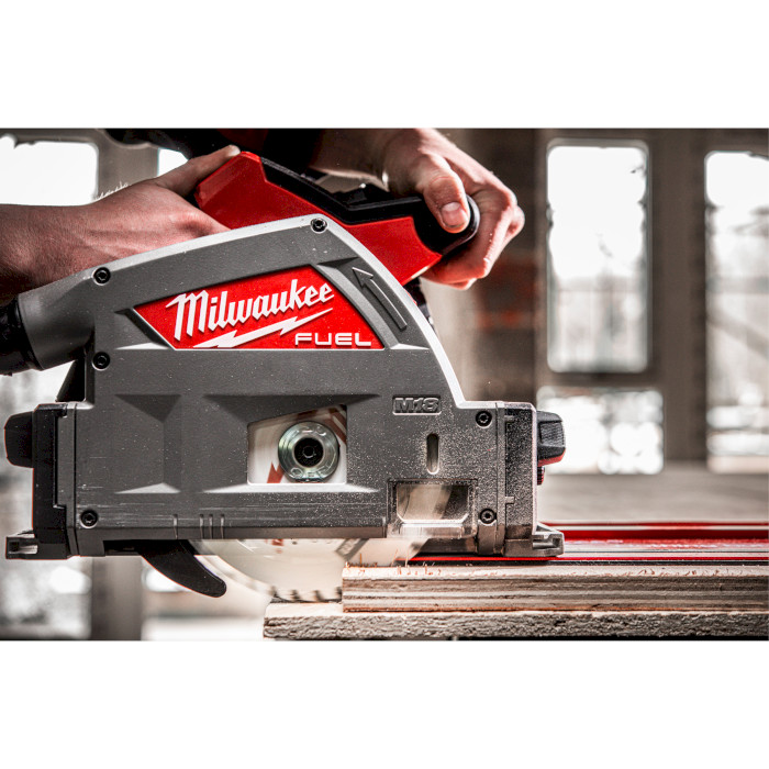 Аккумуляторная дисковая пила MILWAUKEE M18FPS55-0P (4933478777)