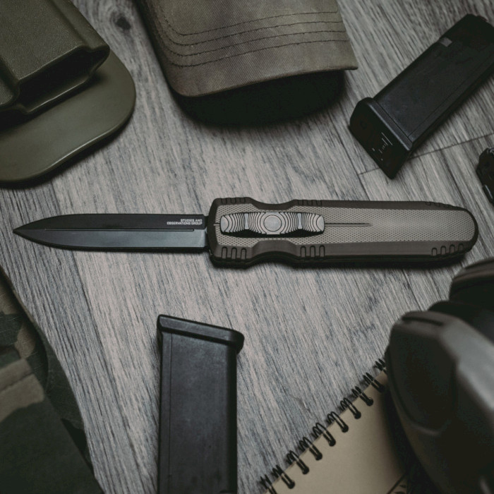 Тактический нож SOG Pentagon OTF Flat Dark Earth (15-61-02-57)