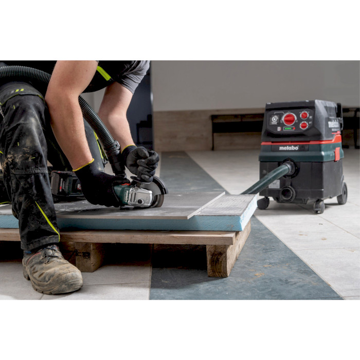 Аккумуляторная угловая шлифовальная машина METABO W 18 L 9-125 Quick (602249850)