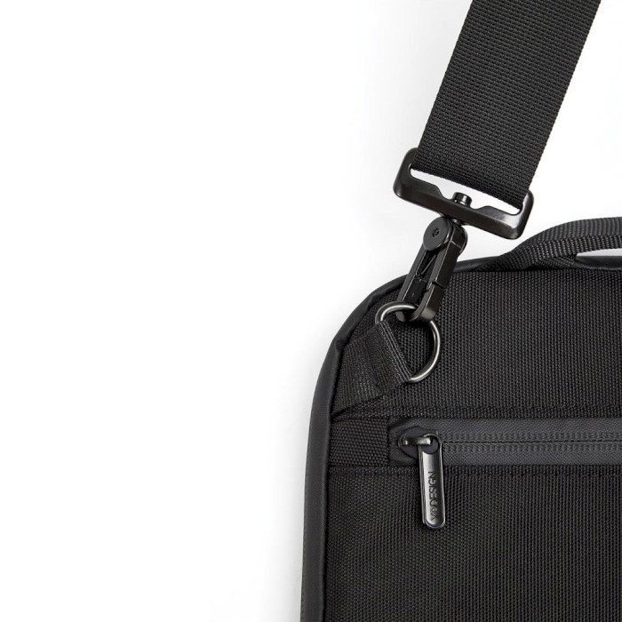 Сумка для ноутбука 14" XD DESIGN Laptop Bag Black (P706.221)