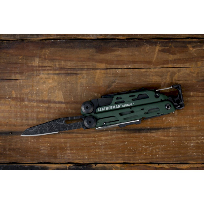 Мультитул LEATHERMAN Signal Green Topo Nylon Sheath (832692)