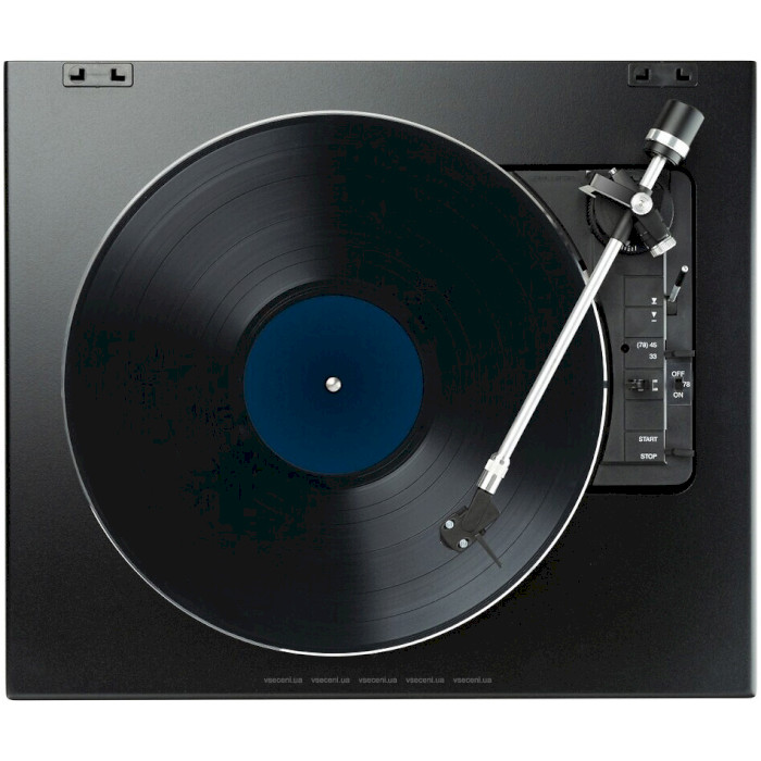 Проигрыватель виниловых пластинок REKKORD Audio F400 (2M Red) Satin Black