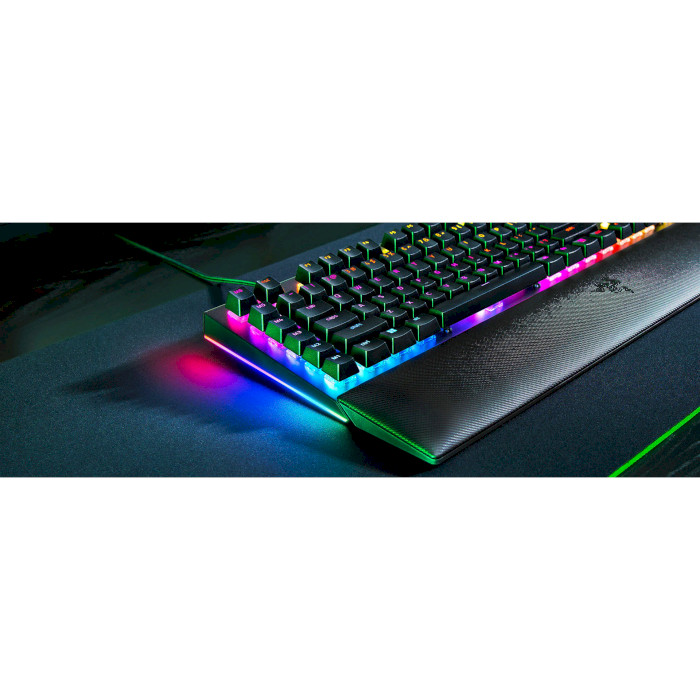 Клавиатура RAZER BlackWidow V4 Green Switch Black (RZ03-04690100-R3M1)