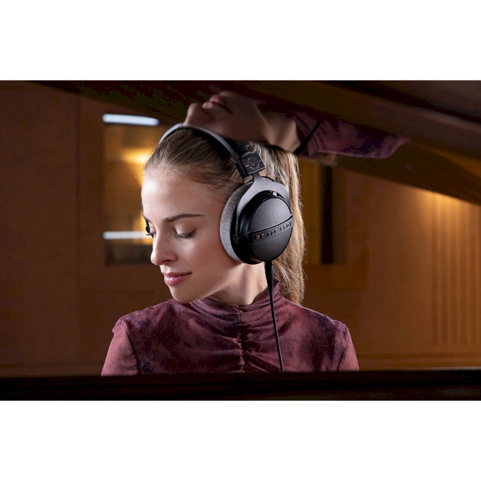 Навушники BEYERDYNAMIC DT 770 Pro X Limited Edition (1000381)