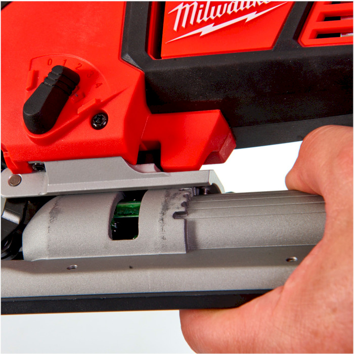 Акумуляторний лобзик MILWAUKEE M18 BJS-0 (4933451391)