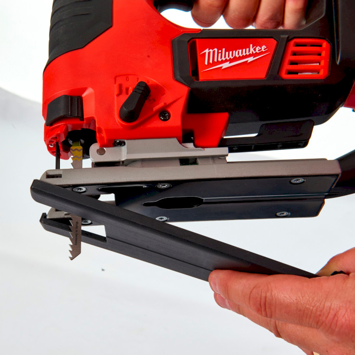 Акумуляторний лобзик MILWAUKEE M18 BJS-0 (4933451391)