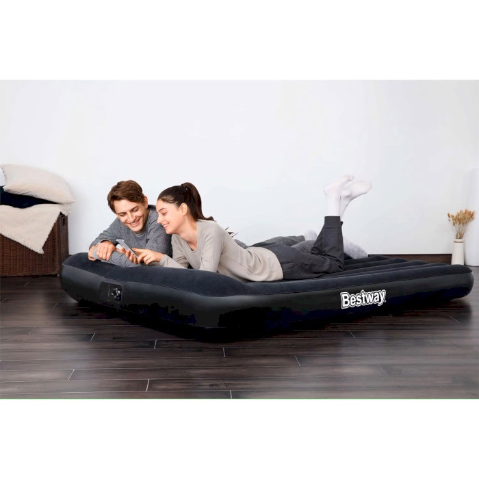 Матрас надувной c подголовником BESTWAY Tritech Airbed Queen Built-in 203x152 Black