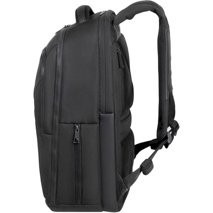 Рюкзак RIVACASE Clark 8164 Black