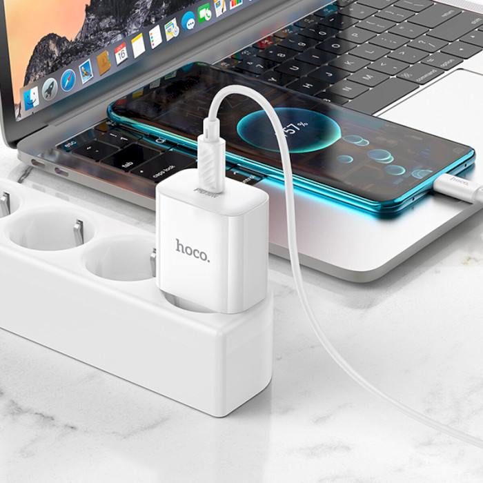 Зарядний пристрій HOCO C76A Pro Majestic 1xUSB-C, PD30W White (6942007616300)