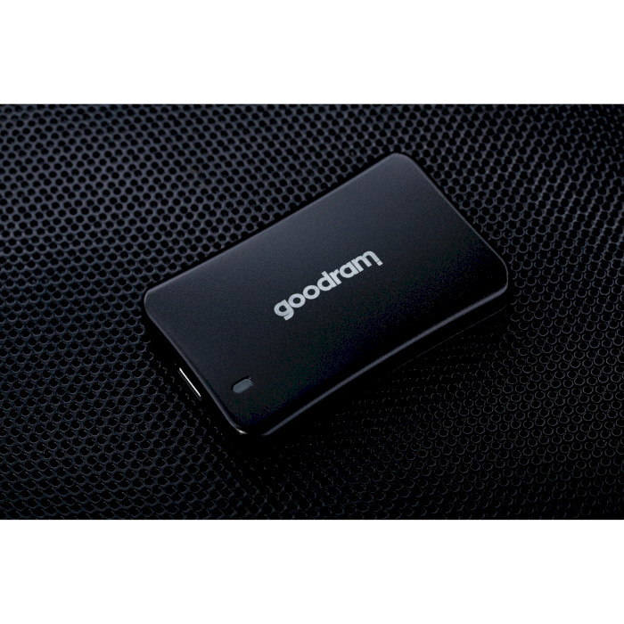 Портативний SSD диск GOODRAM HX200 1TB USB3.2 Gen2x2 Black (SSDPR-HX200-1K0)