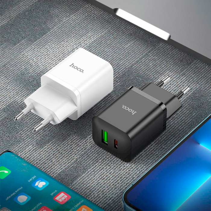 Зарядний пристрій HOCO N28 Founder 1xUSB-A, 1xUSB-C, PD20W, QC3.0 Black (6931474783509)