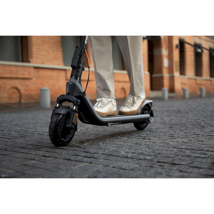 Електросамокат NINEBOT BY SEGWAY KickScooter E2 Plus E II (AA.05.14.02.0003)